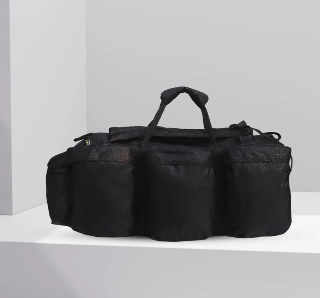 AZAD GEARS ARMY HAND DUFFLE BAG 155 LTR WITH EXTRA PACE BIG SIDE POCKETS AND  PROTECTED BASE FOR TREKKING AND TRAVELLING | MEN & WOMEN | ARMY BLACK | LARGE CAPACITY