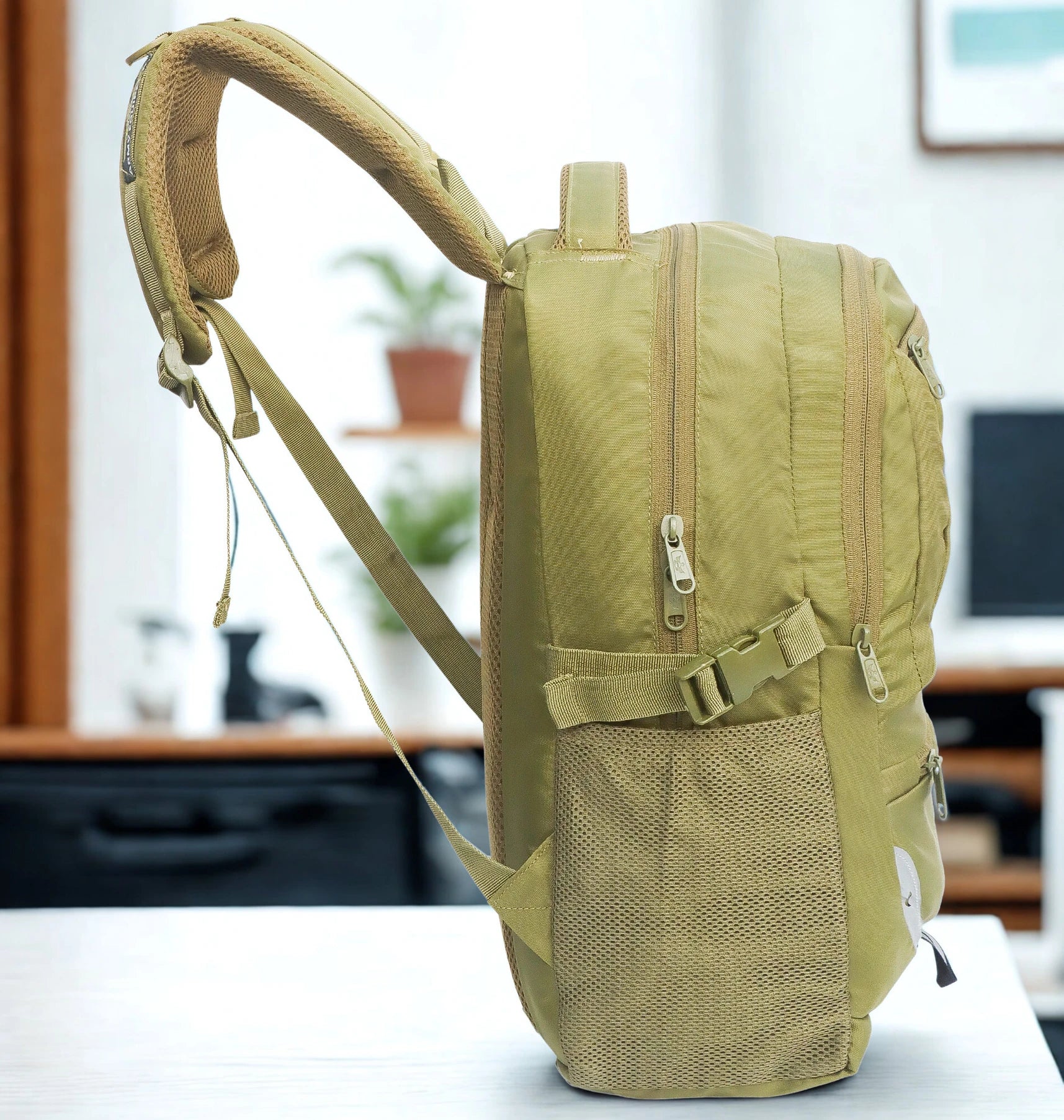 AZAD GEARS ARMY LEGENDER 45 LTR BACKPACK WITH EXTRA SPACE WITH 2 COMPARTMENT AND 4 POCKETS FOR TREKKING AND TRAVELLING | MEN & WOMEN | ARMY LITE GREEN| FREE SIZE